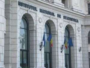 INS a revizuit în sus creşterea economică din trimestrul III, la 0,4%
